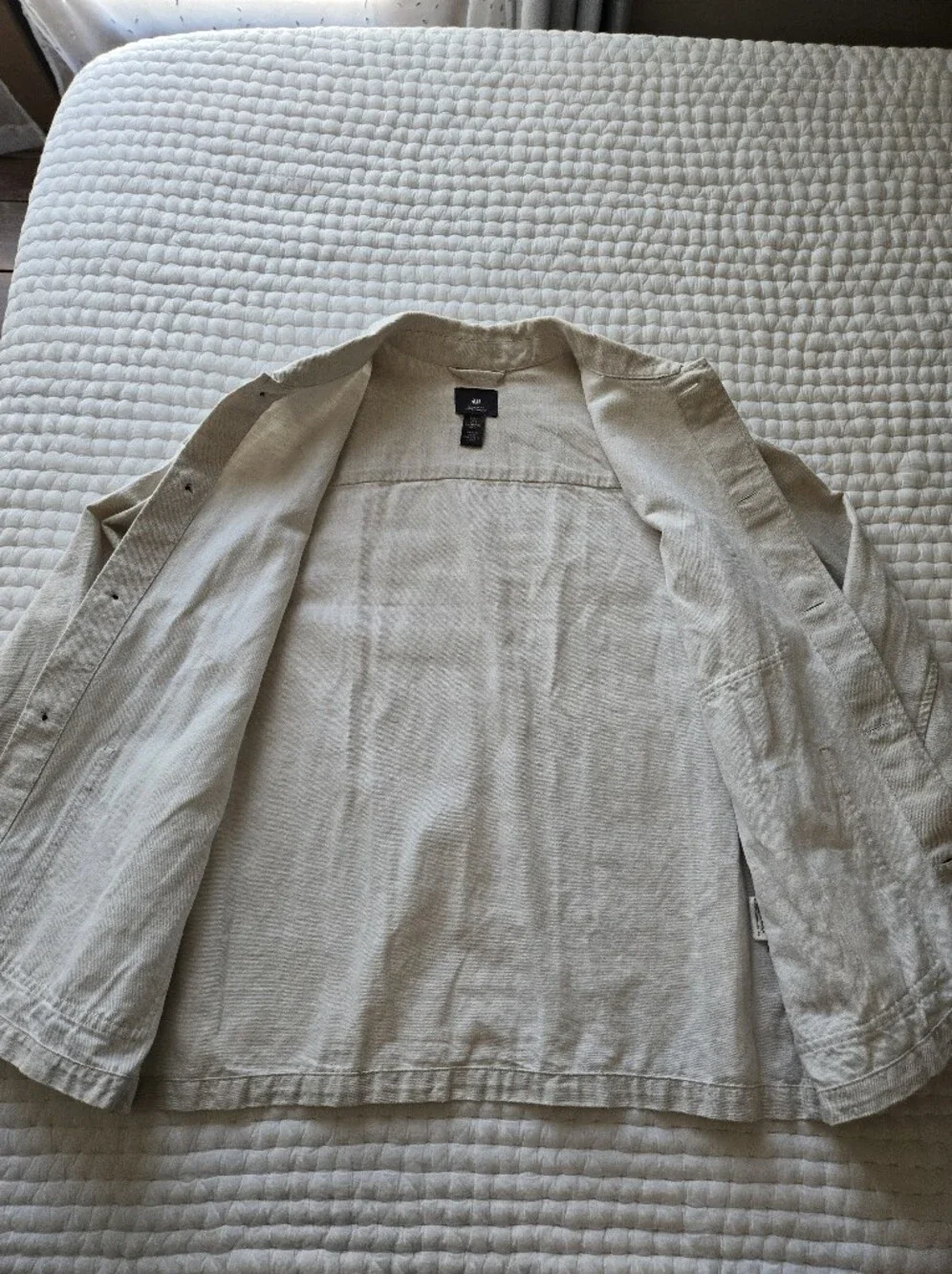 H&M Men's Off-White Lightweight Button-Up Jacket Size Large